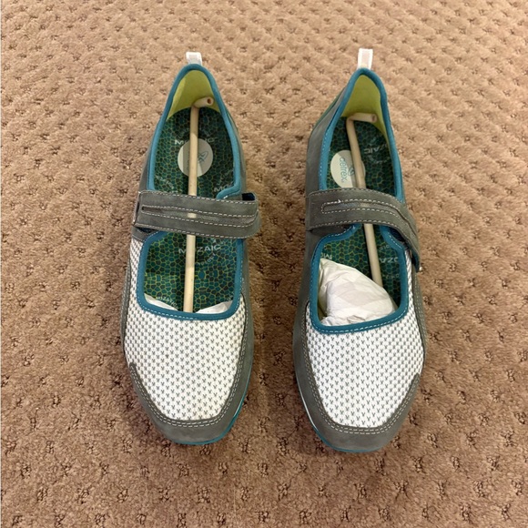 NWT Aetrex Lizzy Mary Jane Women’s Shoes - Picture 2 of 5